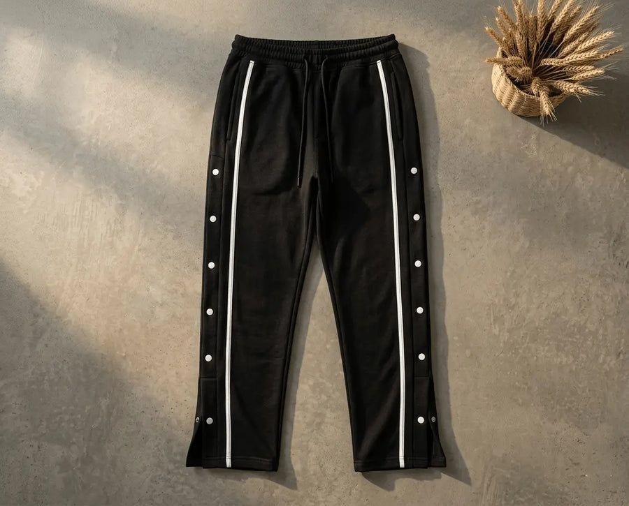 Manfinity Men Contrast Tape Button Side Drawstring Waist Trouser's Black