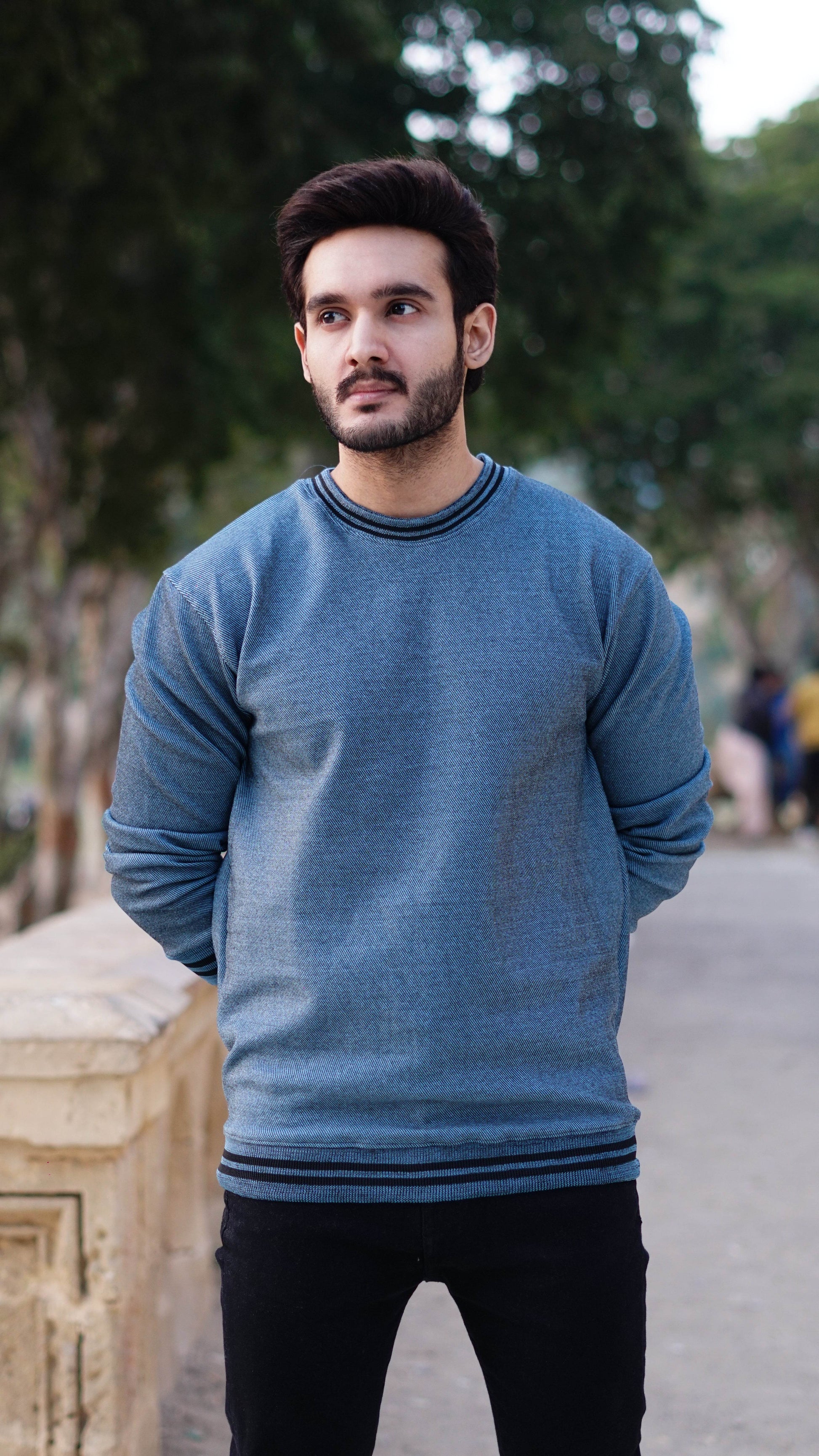 Blue textured sweater man in blue cotton fleece - The Divine Shop